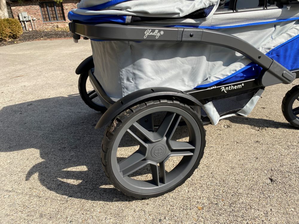 Front wheels are large on the Anthem4