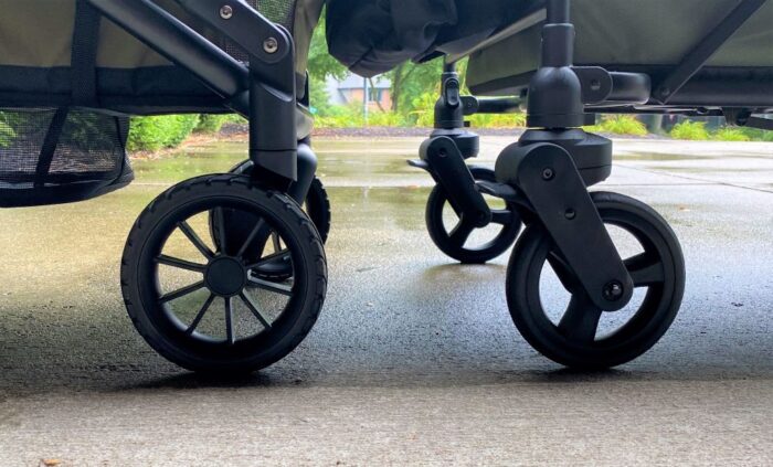 Front wheels of evnflo pivot xplore and jeep wrangler side by side