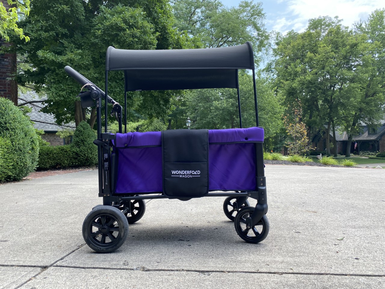 Wonderfold W1 Original wagon in violet, outside