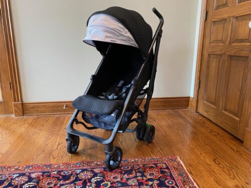 Uppababy g-luxe stroller front view