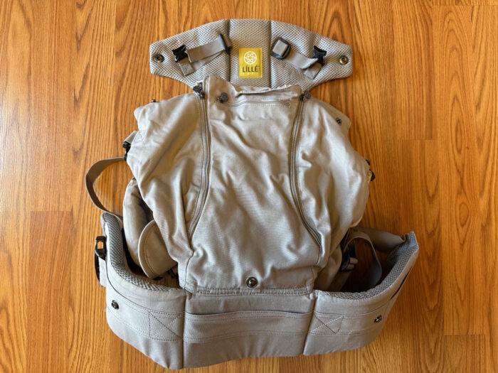 Lillebaby front view