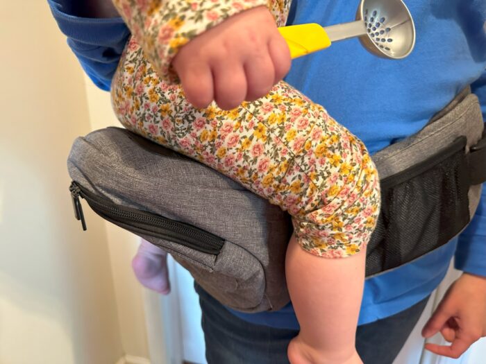 tushbaby with baby on hip